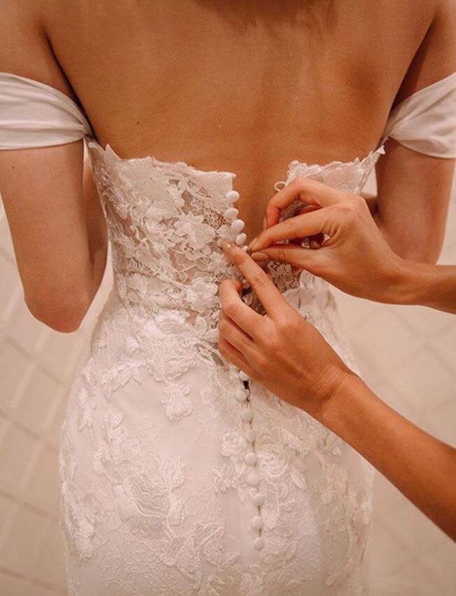 Off the Shoulder Sweethaert Lace Bridal Long Wedding Dresses, BGP268